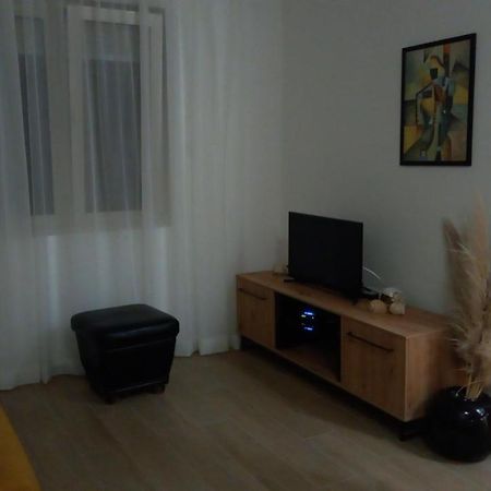 בודווה Solaris Apartments מראה חיצוני תמונה