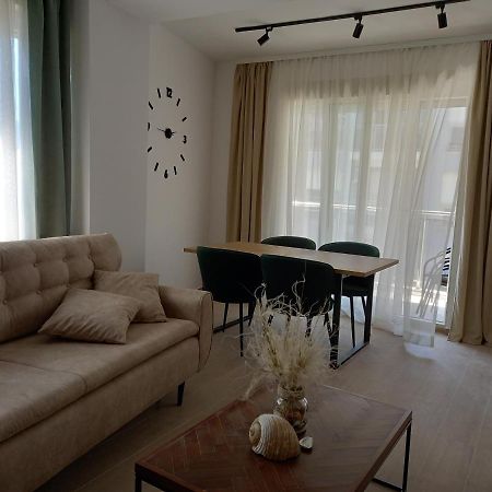בודווה Solaris Apartments מראה חיצוני תמונה