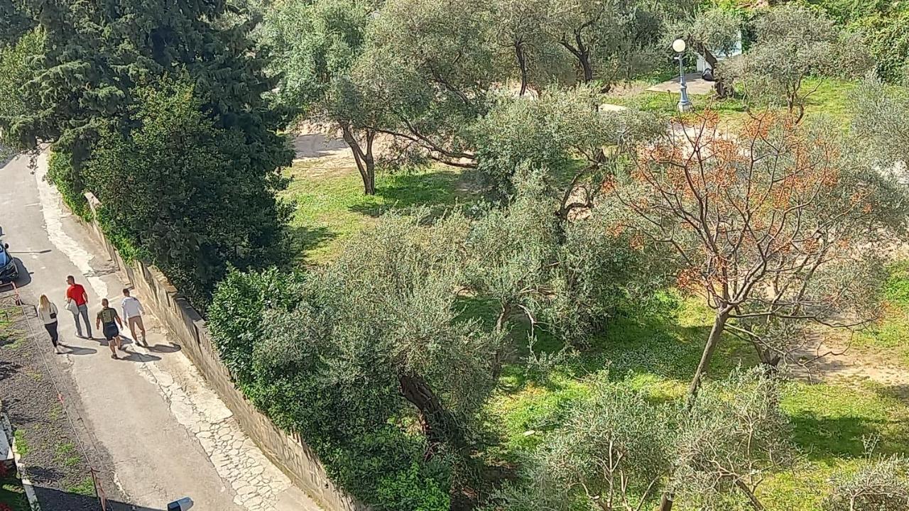 בודווה Solaris Apartments מראה חיצוני תמונה
