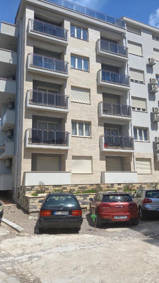 בודווה Solaris Apartments מראה חיצוני תמונה